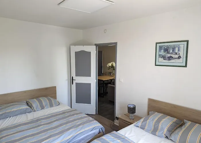 Meuble Proche Du Futuroscope * Poitiers